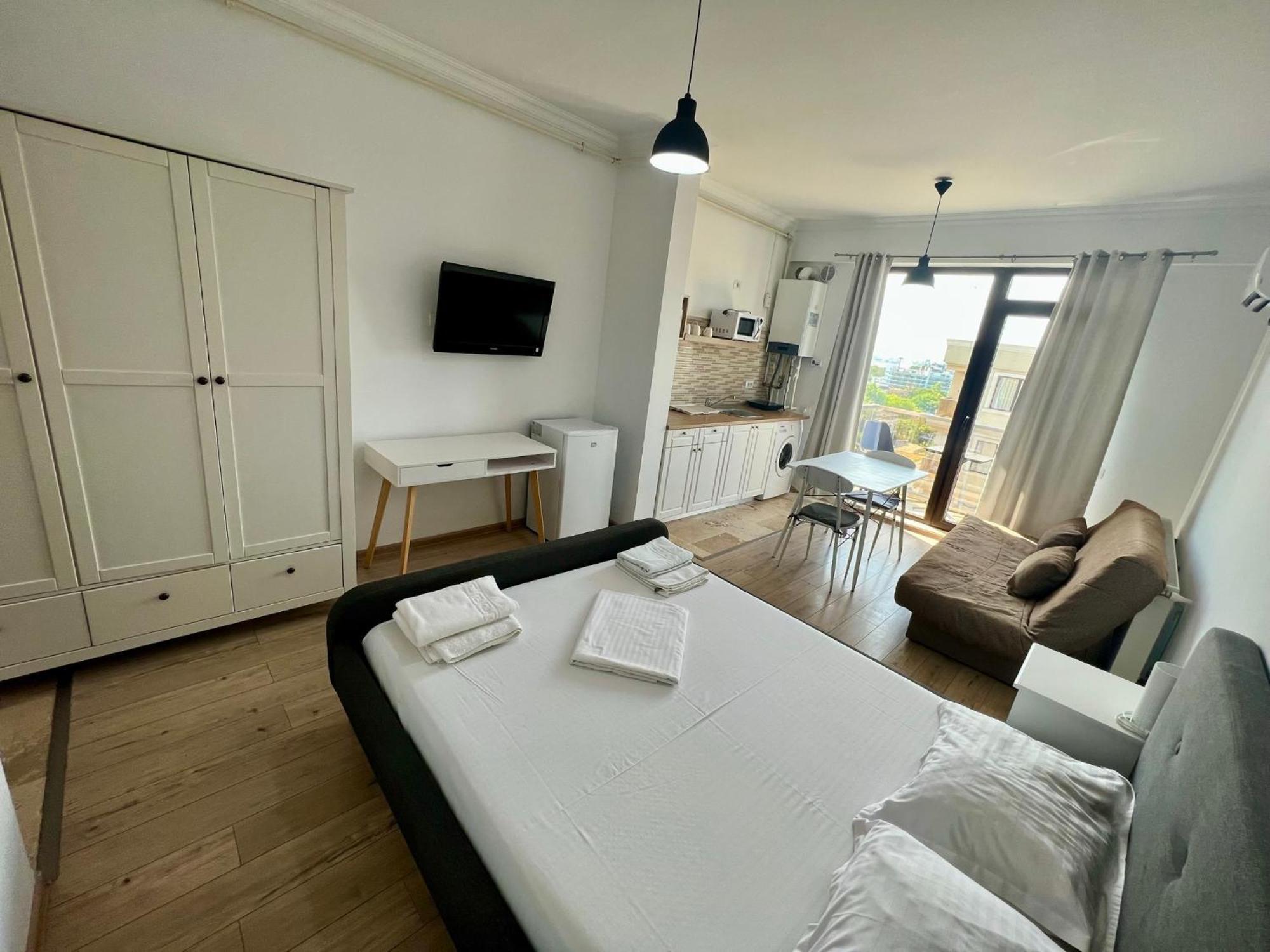 Apartment Solid Mamaia